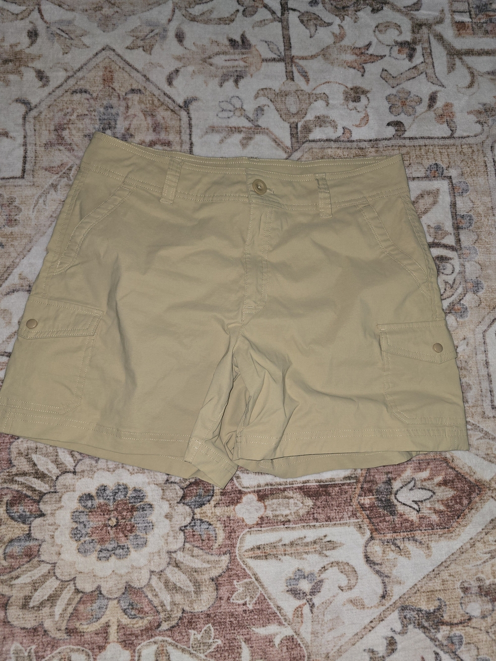 Eddie Bauer Nylon Khaki Cargo Shorts